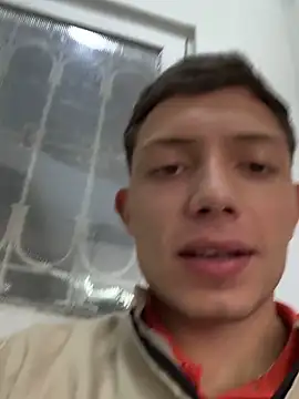 عرض كام santiObrero