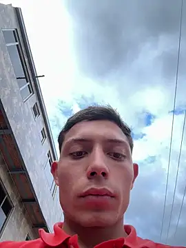 santiObrero 网络视讯表演