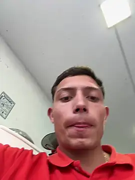 santiObrero Show in webcam