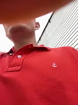 santiObrero Show in webcam