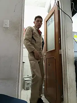 santiObrero Show in webcam