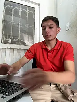 santiObrero 网络视讯表演