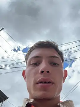 santiObrero's Webcam Show