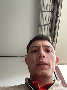 santiObrero's Webcam Show