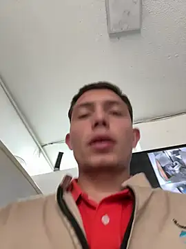 santiObreroのウェブカメラショー