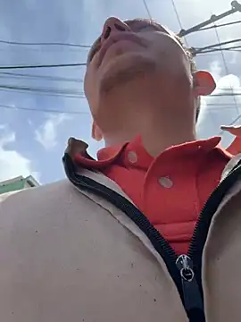 santiObrero Pertunjukan Webcam