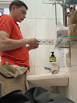 santiObrero Show in webcam