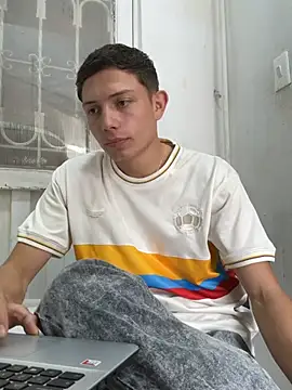 عرض كام santiObrero