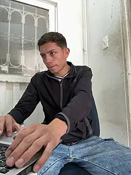 santiObrero's Webcam Show