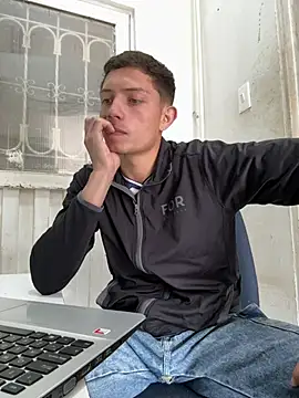Webkamerová show santiObrero