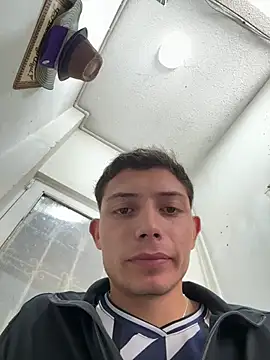 santiObrero's Webcam Show