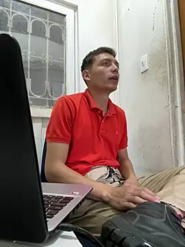 santiObrero Webcamshow