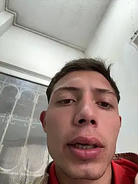 santiObrero Pertunjukan Webcam