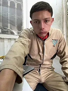 santiObrero Pertunjukan Webcam