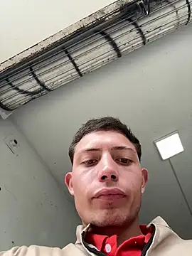 santiObrero's Webcam Show