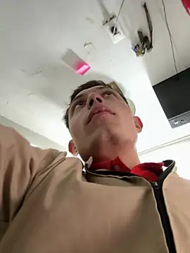 santiObrero Chat XXX in diretta