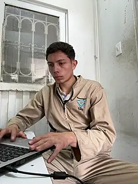 santiObrero's Webcam Show