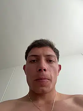 santiObrero 网络视讯表演