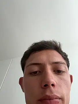 santiObrero's Webcam Show