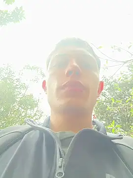 santiObrero Pertunjukan Webcam