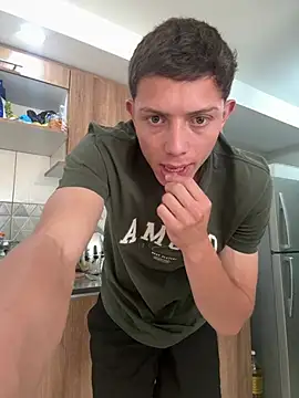 santiObrero Шоу с уебкамера