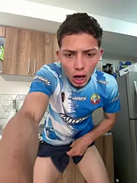 הופעת וובקאם של santiObrero