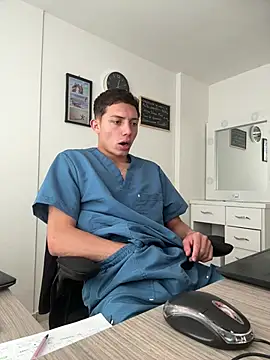 santiObrero's Webcam Show