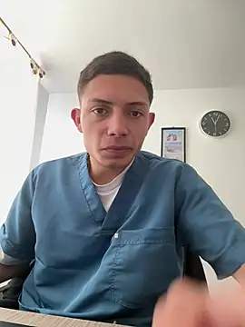 santiObrero 在線直播表演