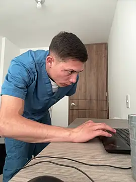 santiObrero's Webcam Show