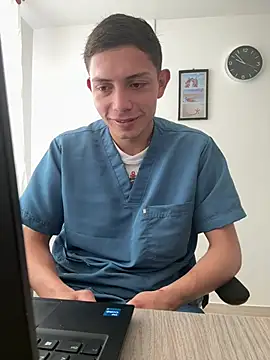 عرض كام santiObrero
