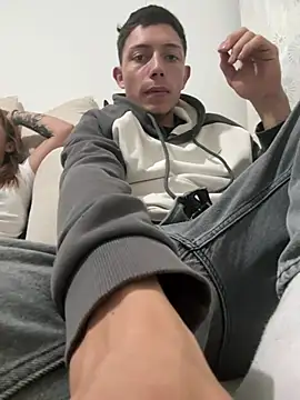 santiObrero Show in webcam