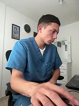 santiObrero's Webcam Show