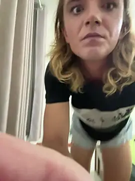 nikkiasspussy webkamerás műsora