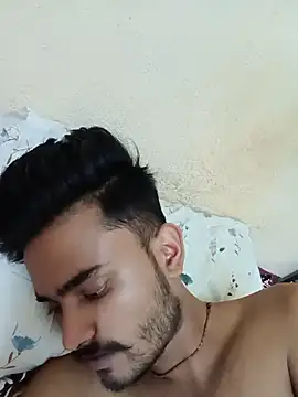 הופעת וובקאם של Vicky_thakur