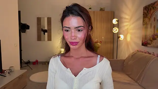 دردشة GoddessVeenus الجنسية المباشرة