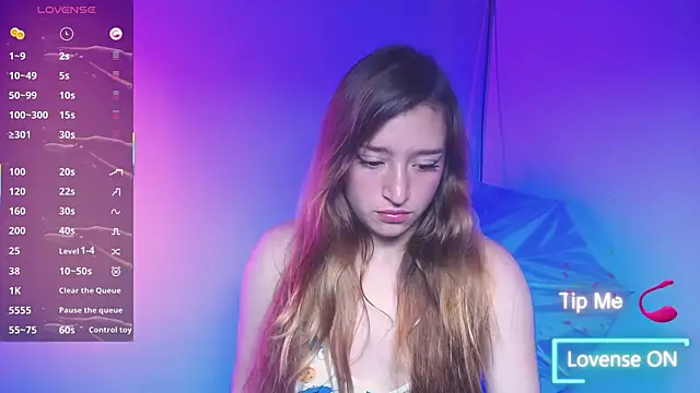 eliana_meaw Adlı Modelin Canlı XXX Sohbeti