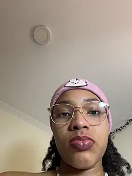 Ebony_love07's Webcam Show