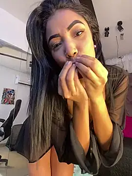 Auri__ Live XXX-chat