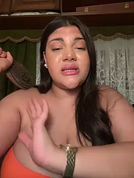 MinaKhalina Show in webcam