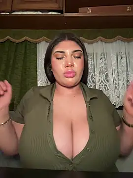 MinaKhalina Show in webcam