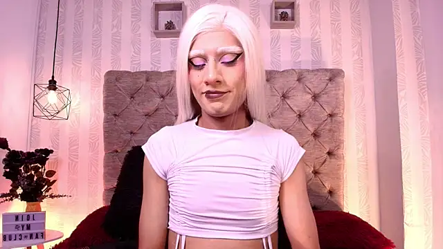 jeanne_holland Adlı Modelin Web Kamerası Şovu