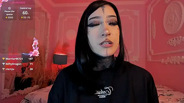 Kat_VonDe Live XXX-Chat