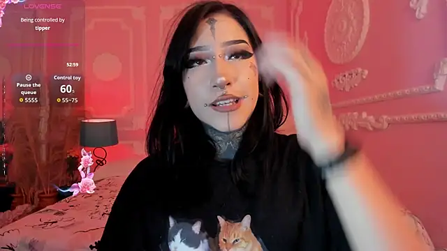 Kat_VonDe Chat XXX in diretta