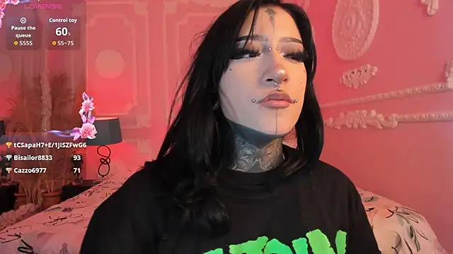 Kat_VonDe's Live XXX Chat
