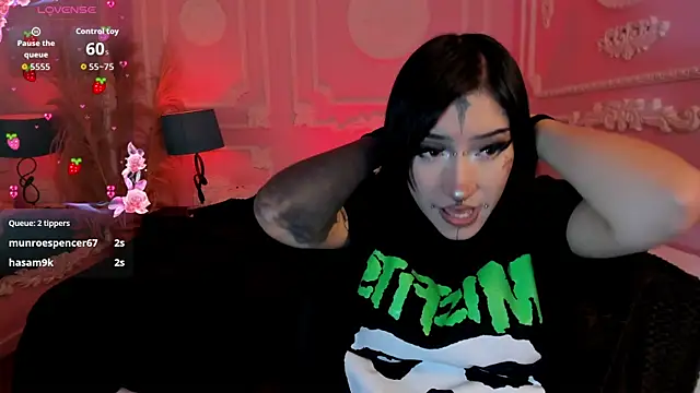 Chatroom XXX en direct de Kat_VonDe