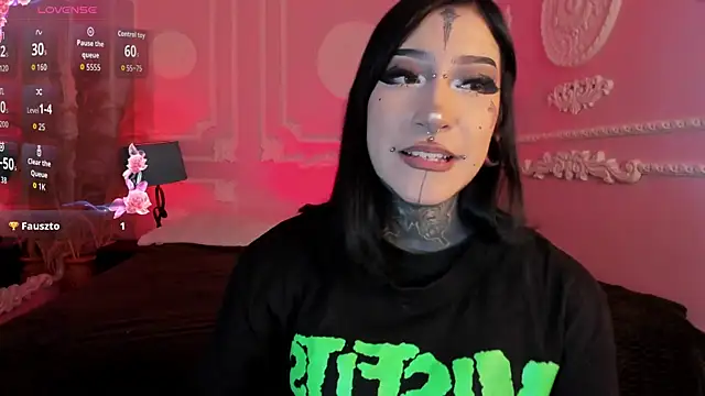 XXX chat uživo modela Kat_VonDe