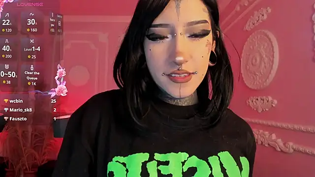 צ'אט XXX בשידור חי של Kat_VonDe