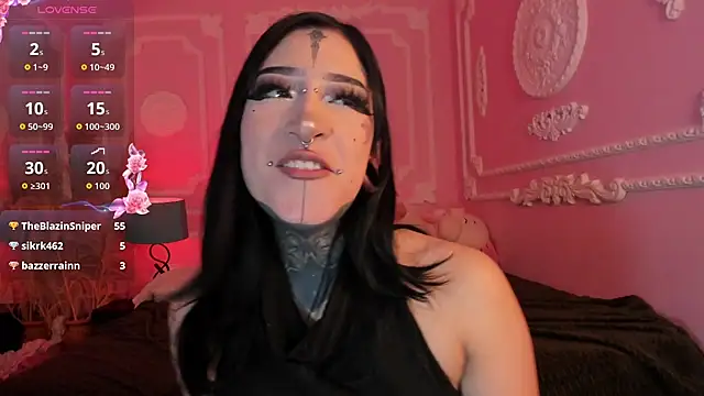 Kat_VonDe: онлайн-секс-чат