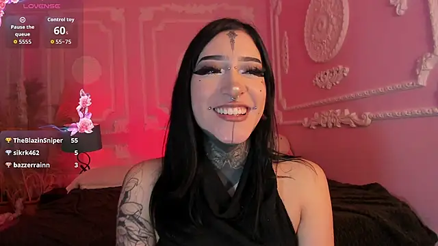 Kat_VonDe Chat XXX in diretta