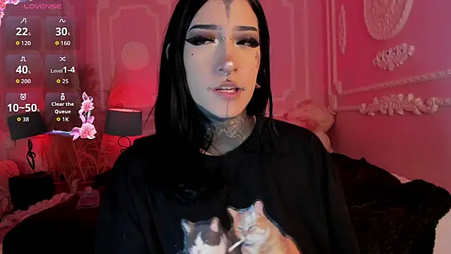 Chat +18 de Kat_VonDe ao vivo